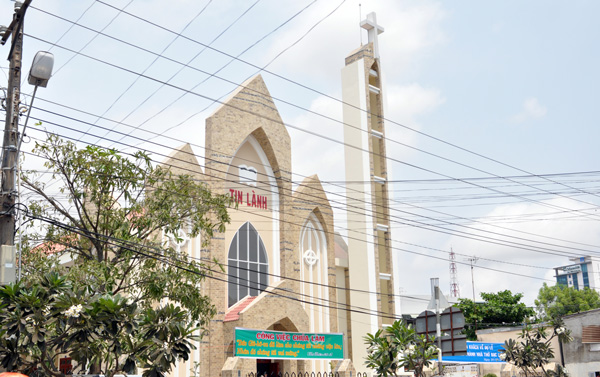 Inauguration and consecration of Protestant Churches in provinces of Bac Lieu, Gia Lai, Lam Dong